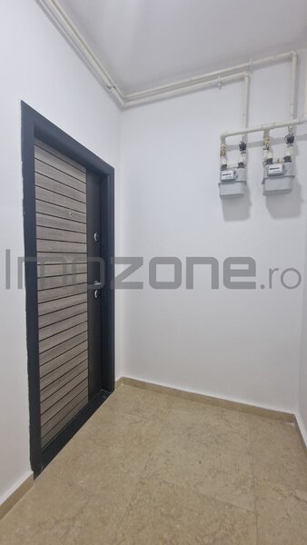 Metrou Pacii, 2 camere cu gradina de 150 mp,  comision 0%.